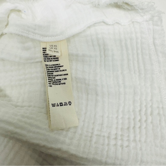 Free People We The Free Flower Power Top White Oversized Gauze Raw Hem
Size XS - Picture 8 of 10